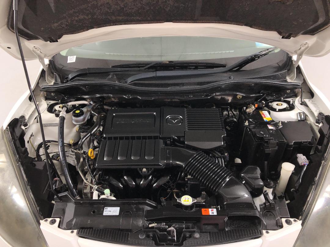 Photo '13' of Mazda Demio