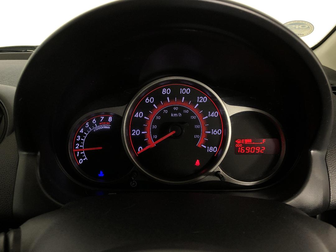 Photo '21' of Mazda Demio