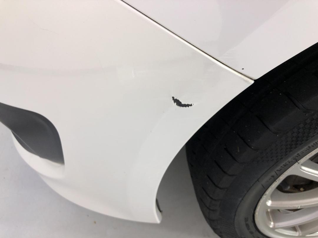 Photo '24' of Mazda Demio