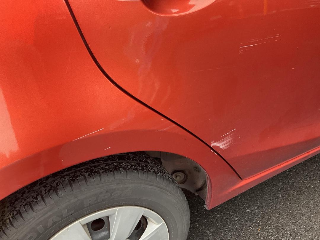 Photo '9' of Mazda Demio