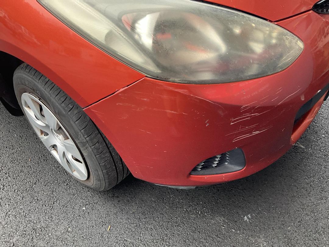 Photo '11' of Mazda Demio