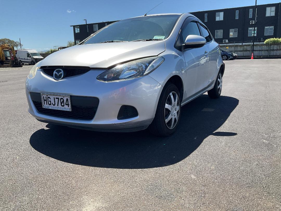 Photo '7' of Mazda Demio Photo '7' of Mazda Demio