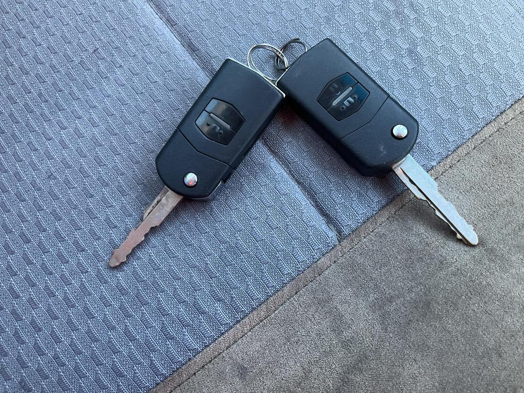 Photo '20' of Mazda Demio Photo '20' of Mazda Demio