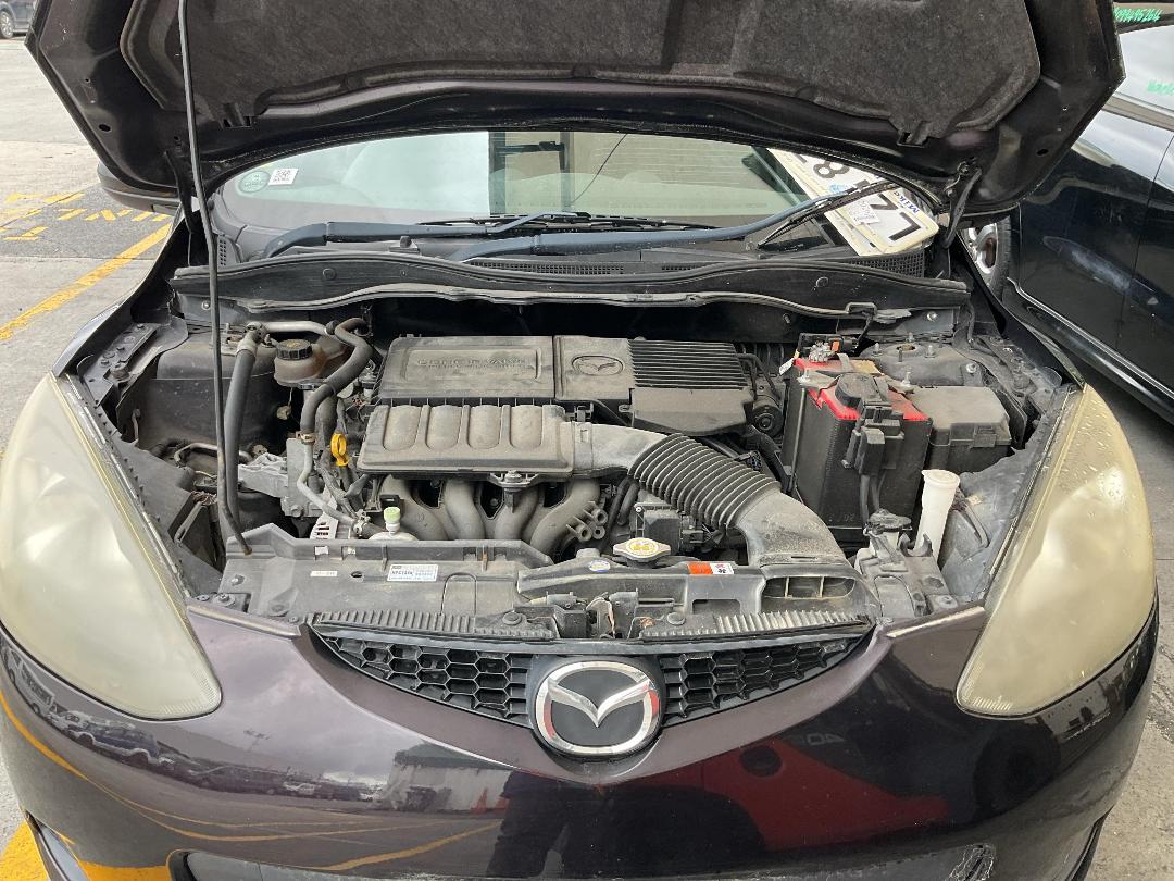 Photo '26' of Mazda Demio