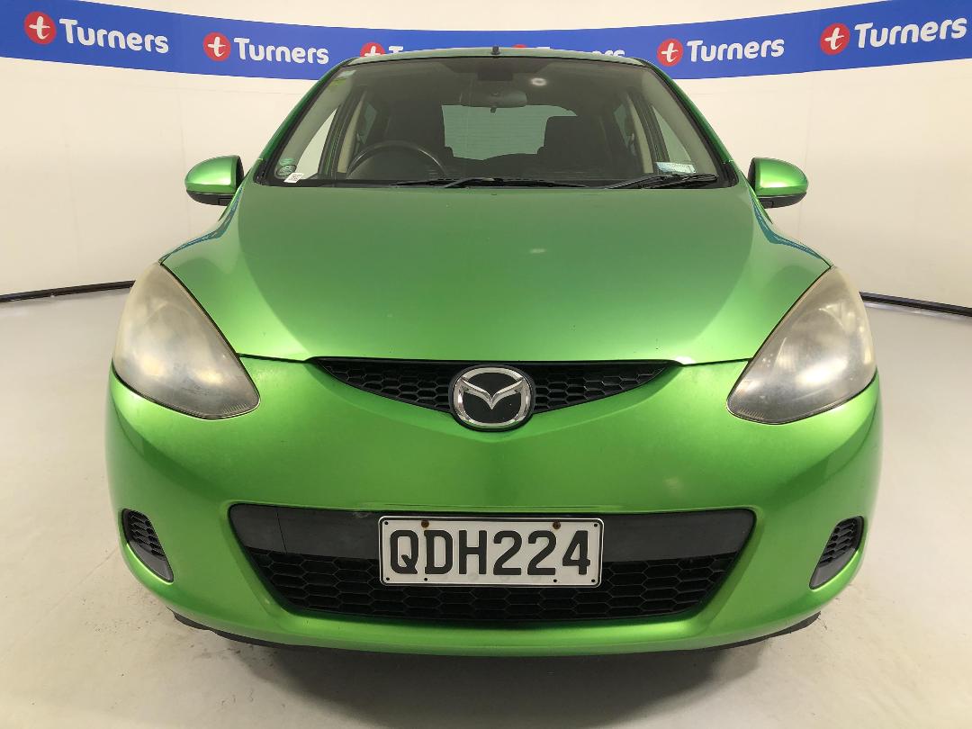 Photo '2' of Mazda Demio