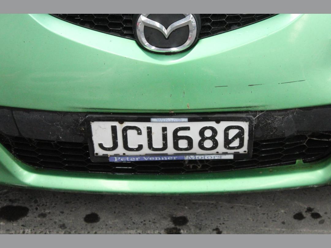 Photo '5' of Mazda Demio Photo '5' of Mazda Demio