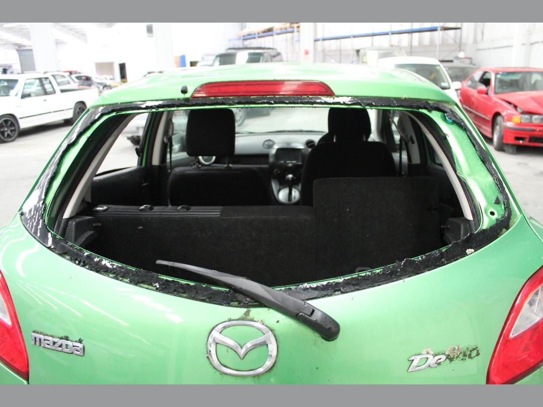 Photo '9' of Mazda Demio Photo '9' of Mazda Demio