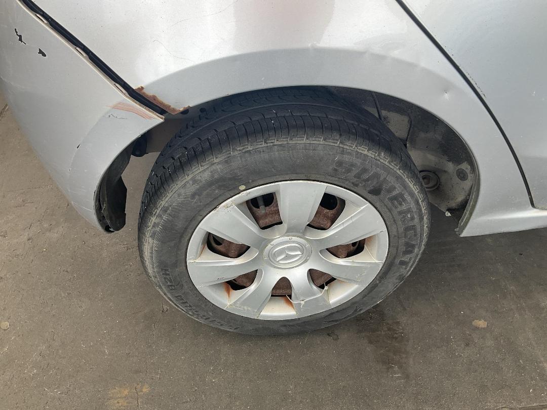 Photo '30' of Mazda Demio