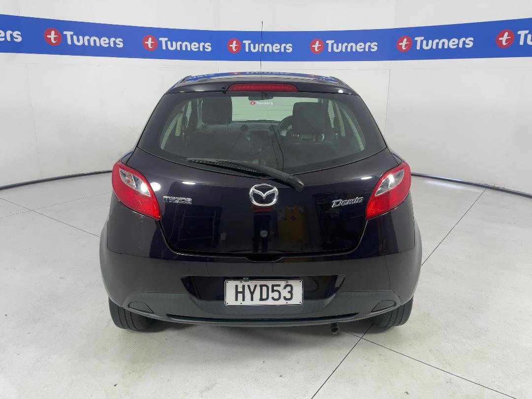 Photo '6' of Mazda Demio Photo '6' of Mazda Demio