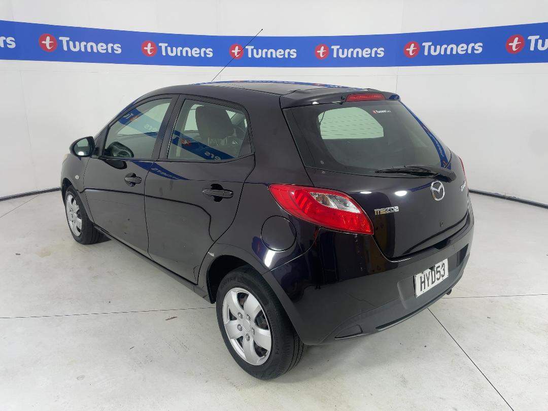 Photo '5' of Mazda Demio Photo '5' of Mazda Demio