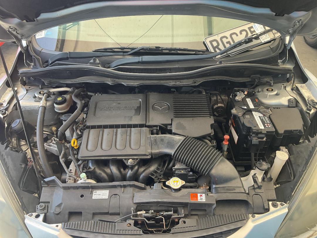 Photo '14' of Mazda Demio