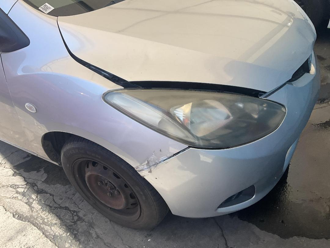 Photo '20' of Mazda Demio