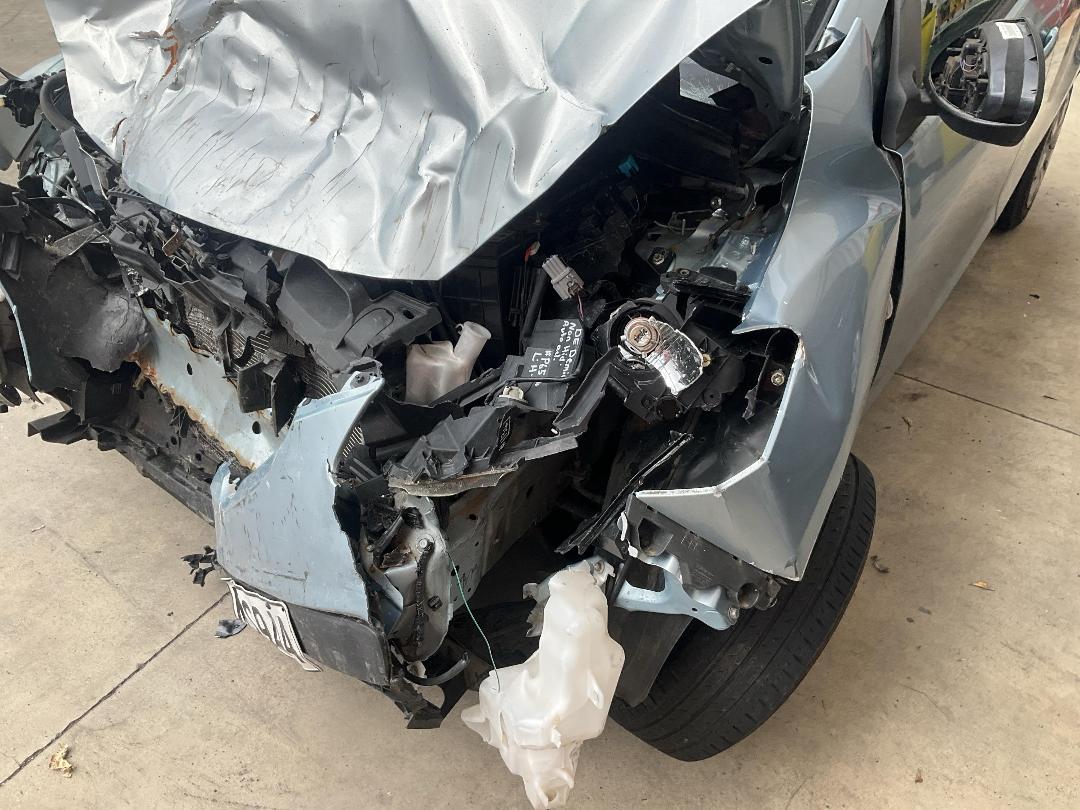 Photo '16' of Mazda Demio