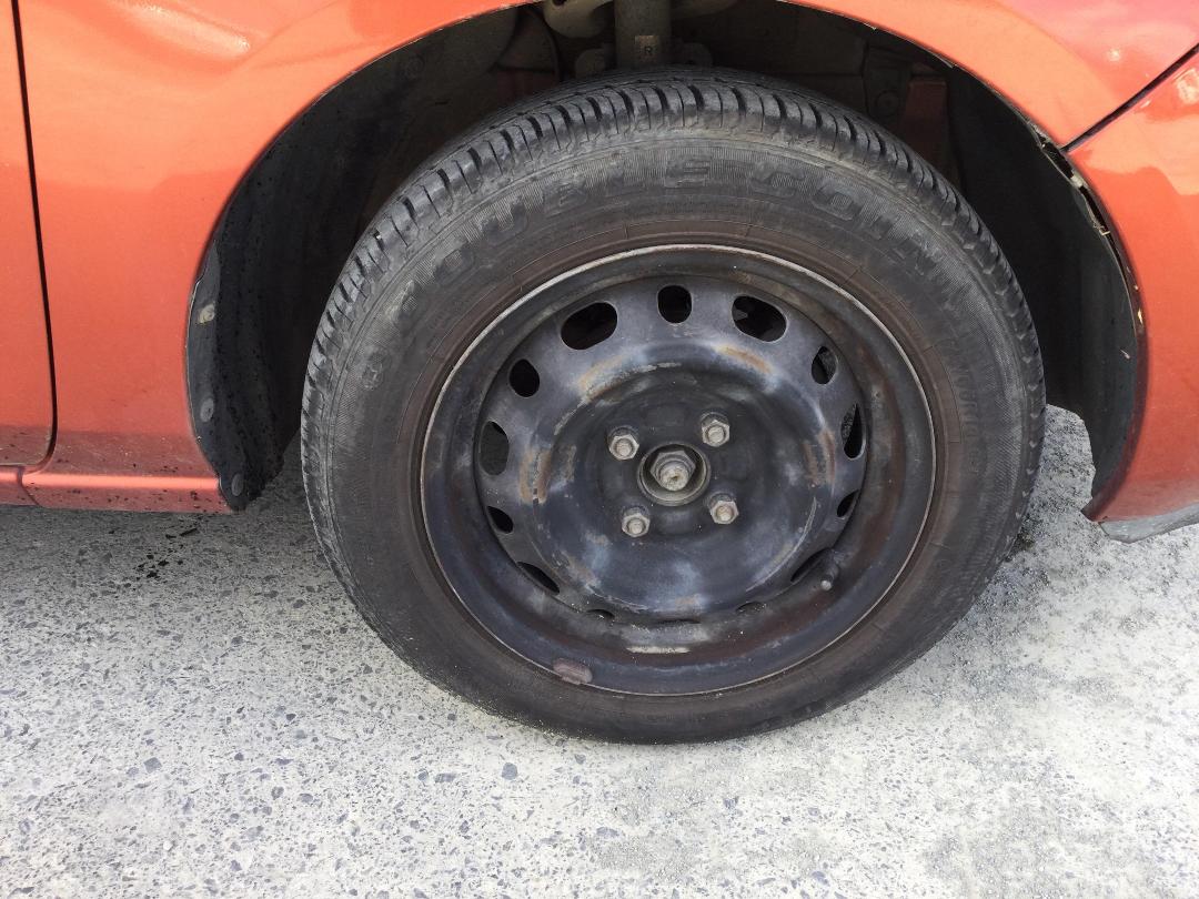 Photo '24' of Mazda Demio