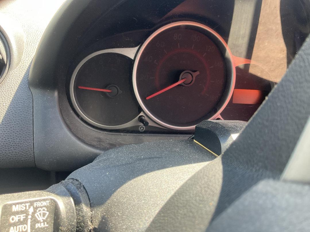 Photo '15' of Mazda Demio