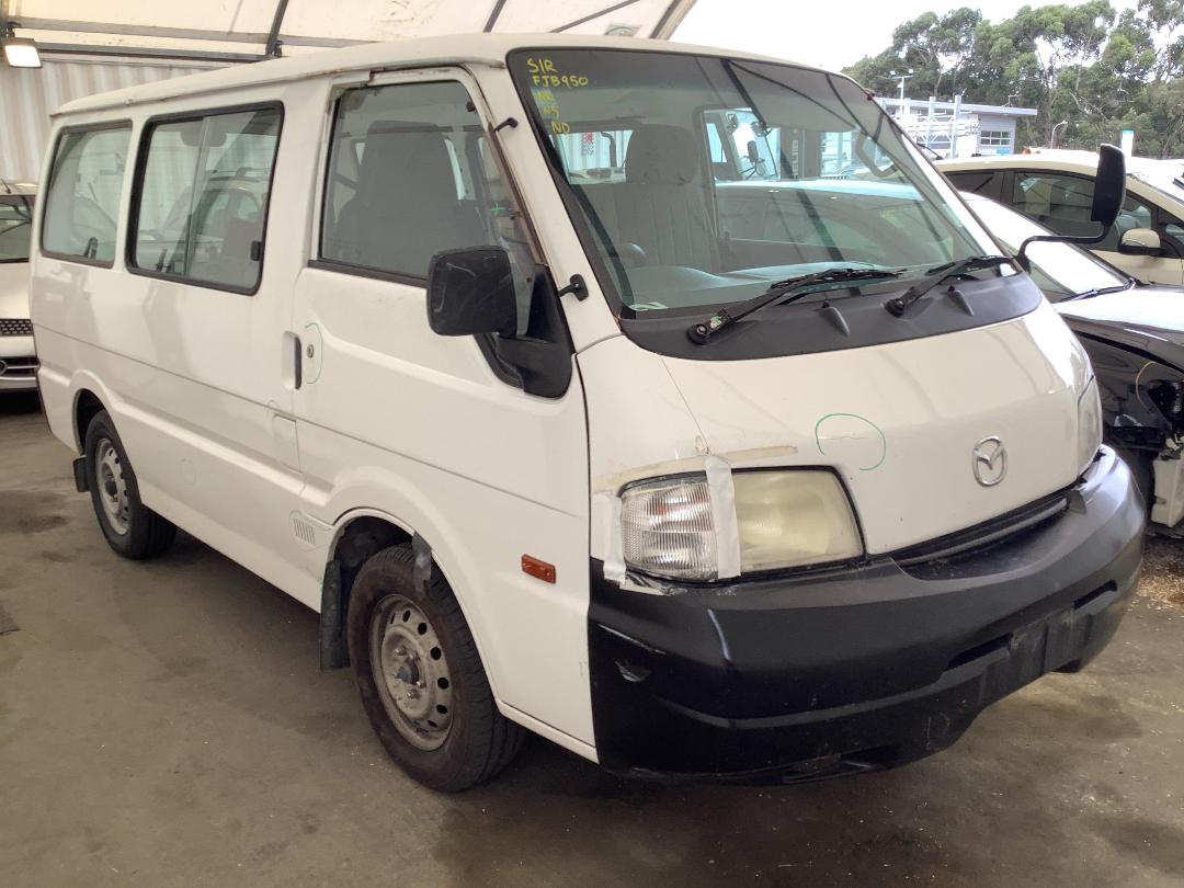 Photo '2' of Mazda E1800 SWB EGI Photo '2' of Mazda E1800 SWB EGI