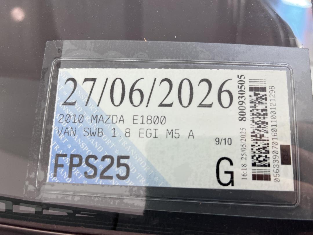 Photo '25' of Mazda E1800