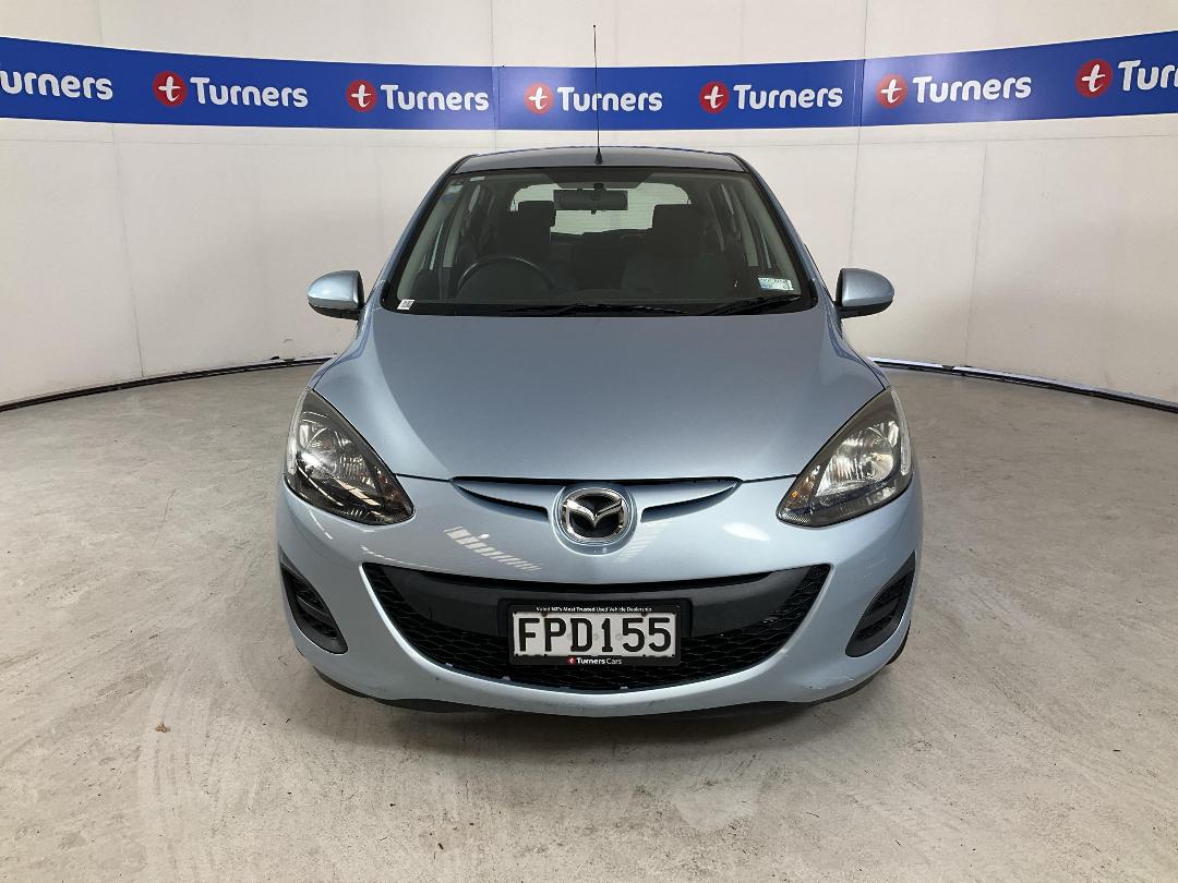 Photo '2' of Mazda Mazda2 Photo '2' of Mazda Mazda2