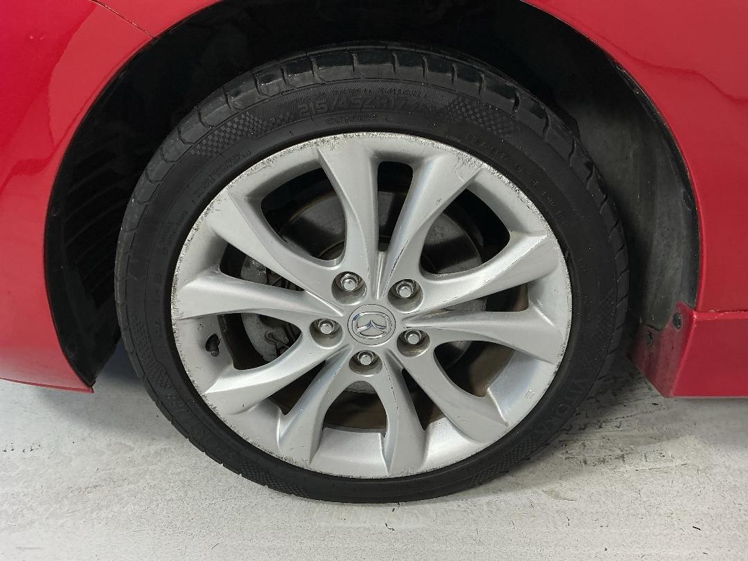 Photo '10' of Mazda Mazda3