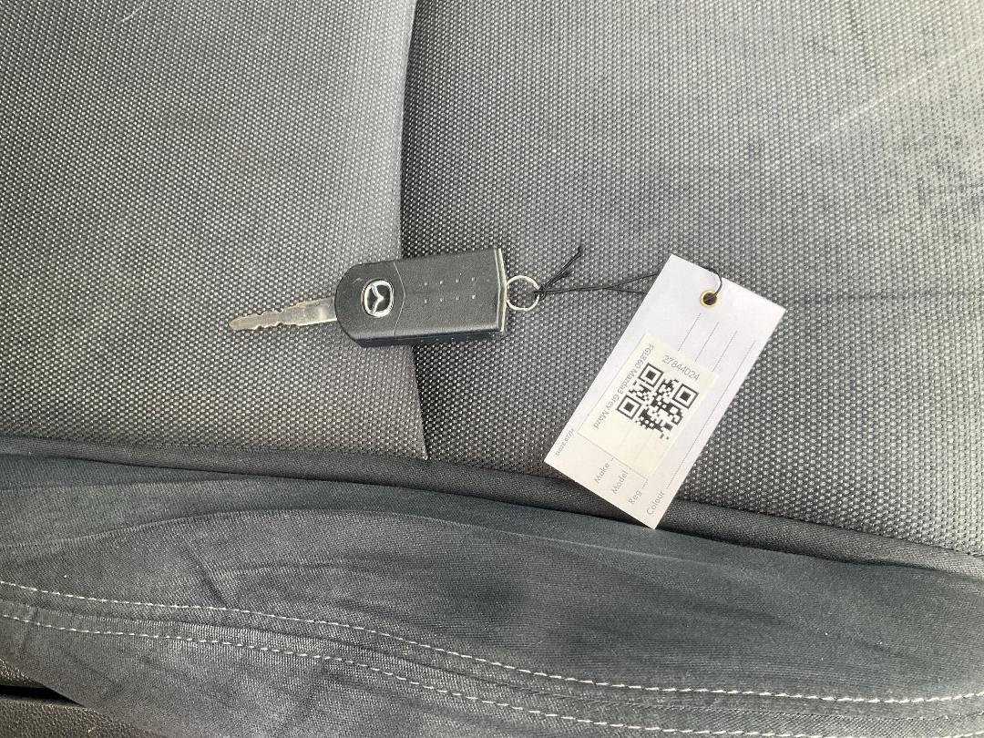 Photo '23' of Mazda Mazda3 SP25 Photo '23' of Mazda Mazda3 SP25