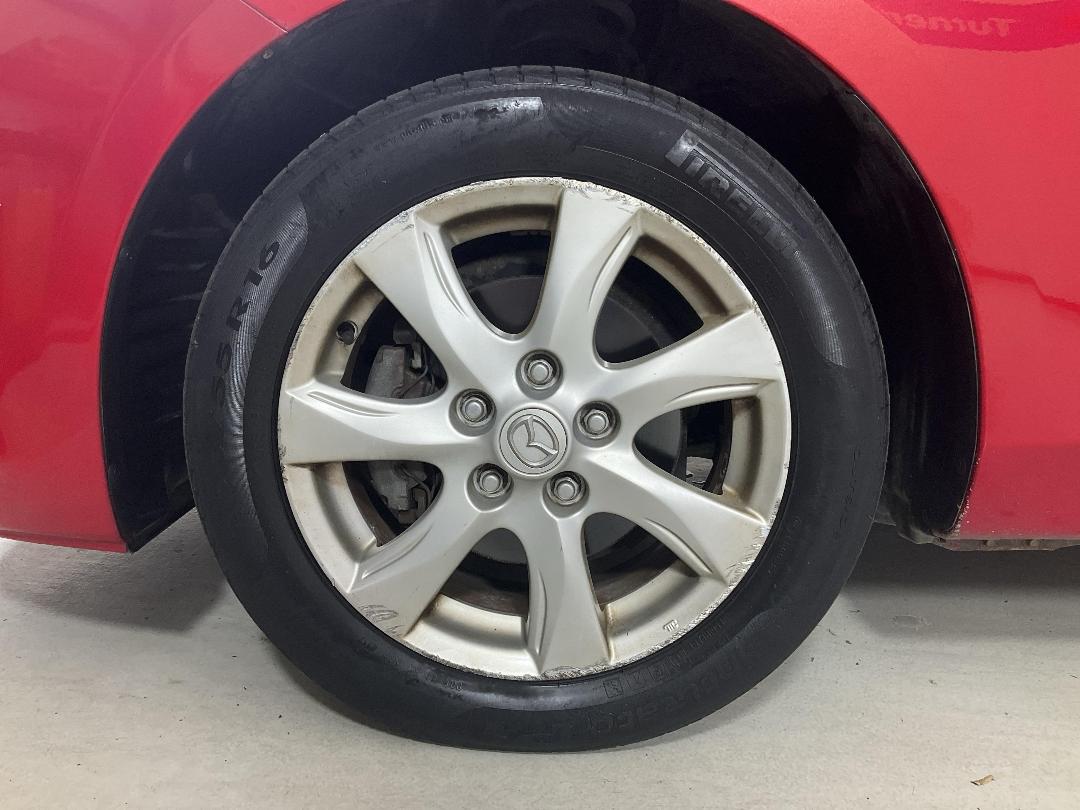 Photo '10' of Mazda Mazda3