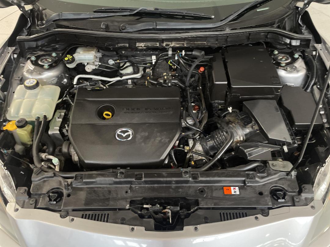 Photo '13' of Mazda Mazda3