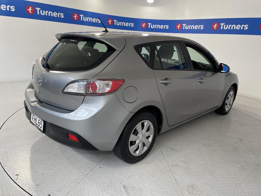 Photo '7' of Mazda Mazda3