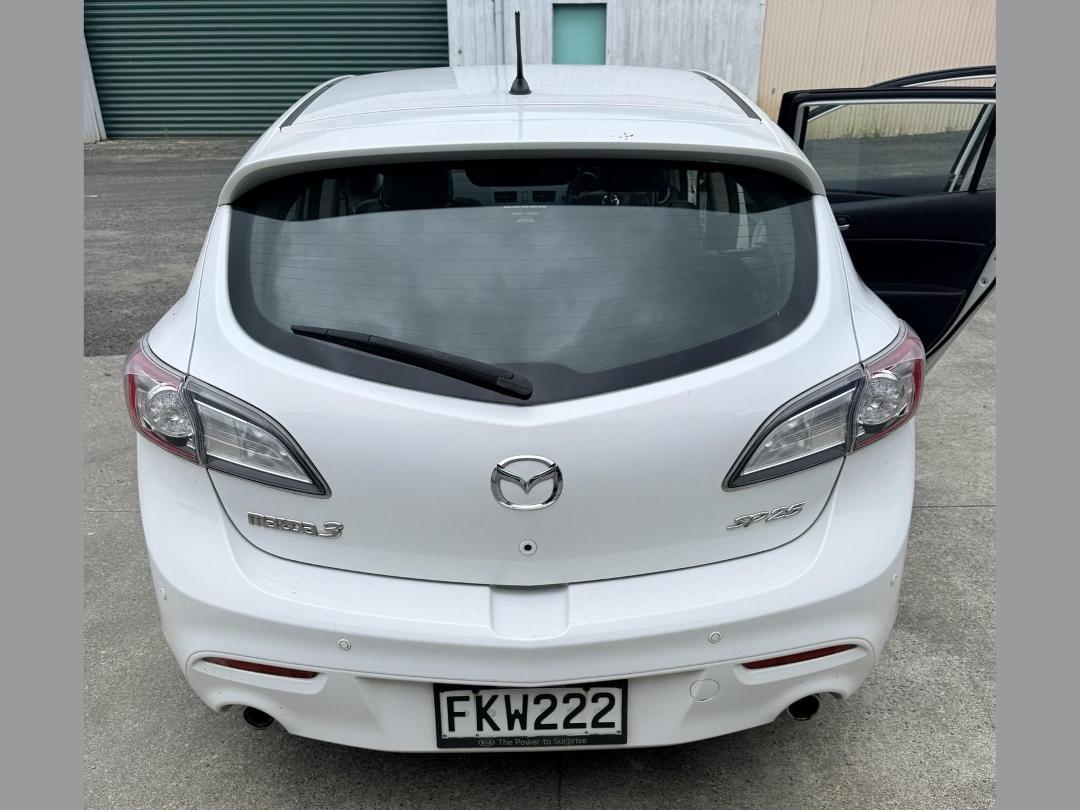 Photo '5' of Mazda Mazda3 Sporthatch SP25