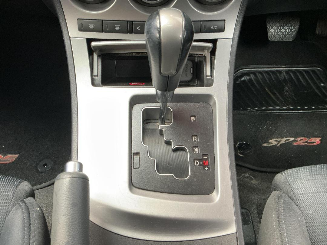 Photo '23' of Mazda Mazda3