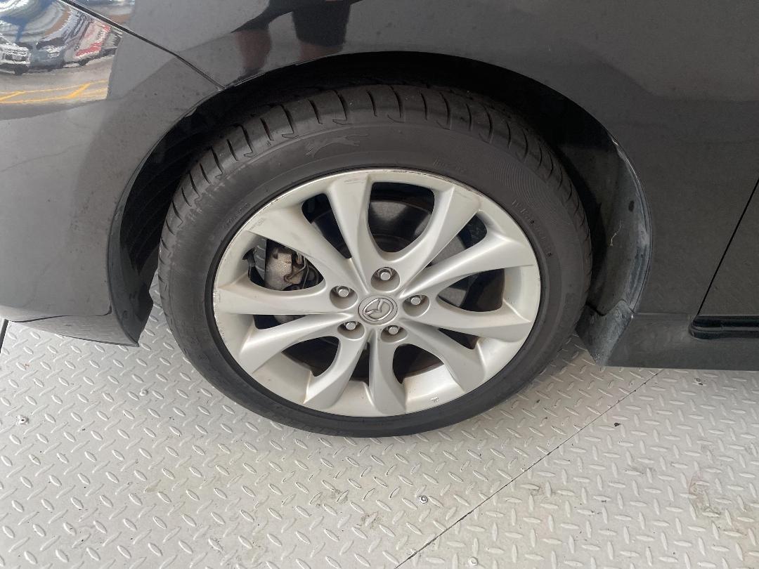 Photo '10' of Mazda Mazda3 Photo '10' of Mazda Mazda3