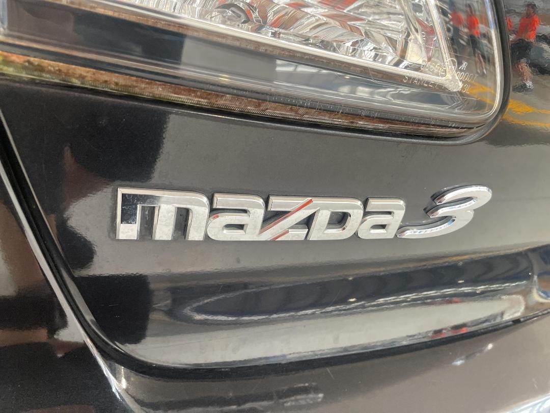 Photo '35' of Mazda Mazda3 Photo '35' of Mazda Mazda3