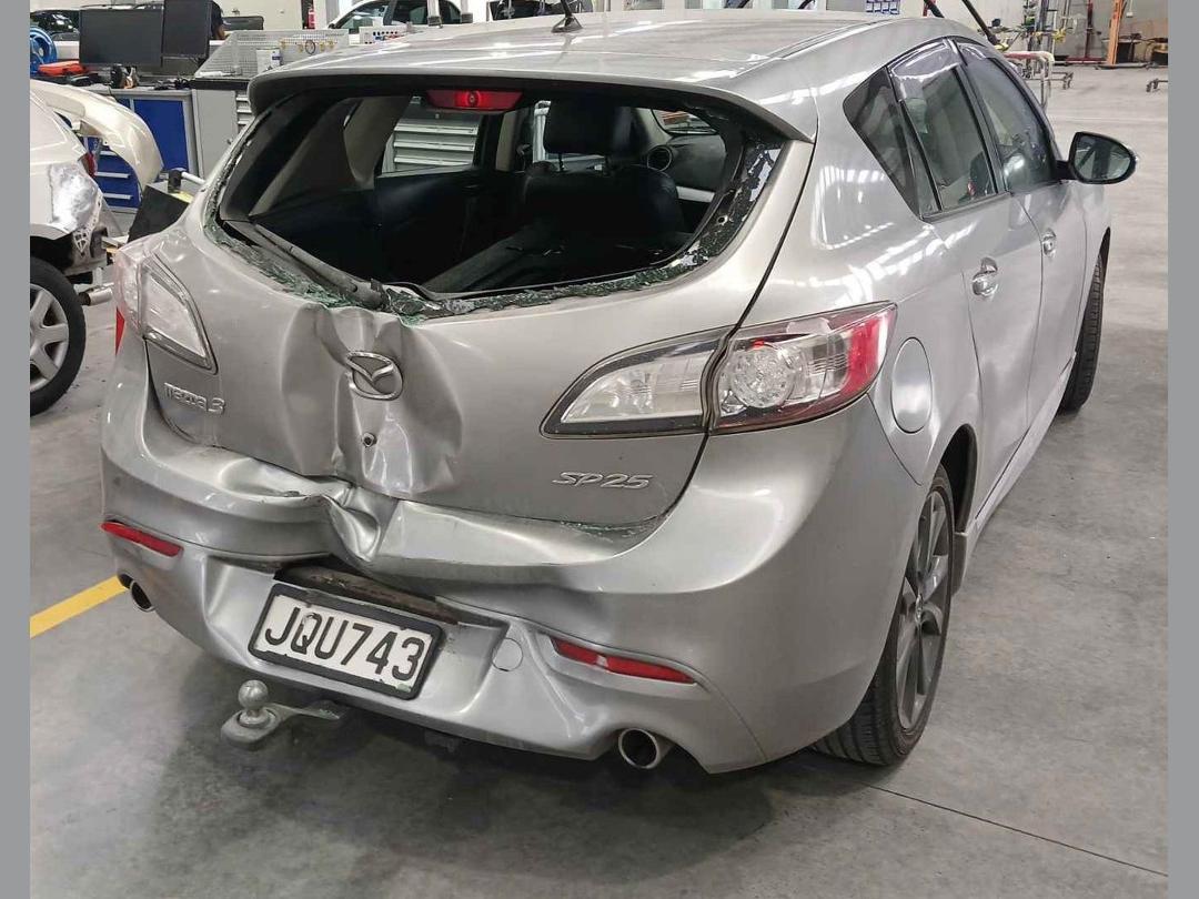 Photo '3' of Mazda Mazda3 Sporthatch SP25