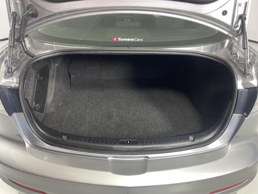 Photo '14' of Mazda Mazda3