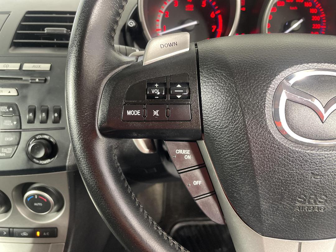 Photo '23' of Mazda Mazda3