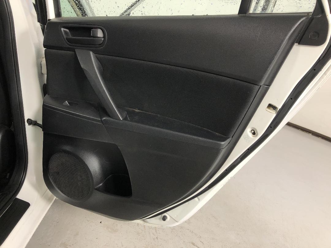 Photo '19' of Mazda Mazda3 Photo '19' of Mazda Mazda3