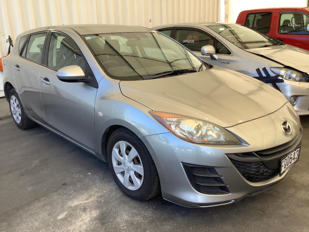 Photo '3' of Mazda Mazda3 Sporthatch GLX