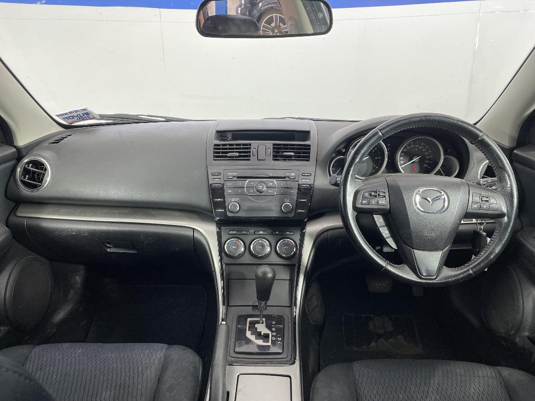 Photo '17' of Mazda Mazda6