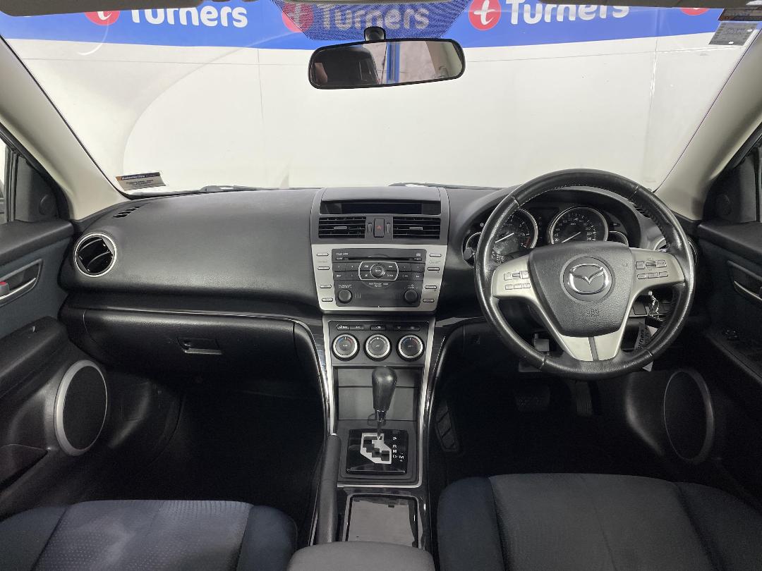 Photo '17' of Mazda Mazda6 Photo '17' of Mazda Mazda6