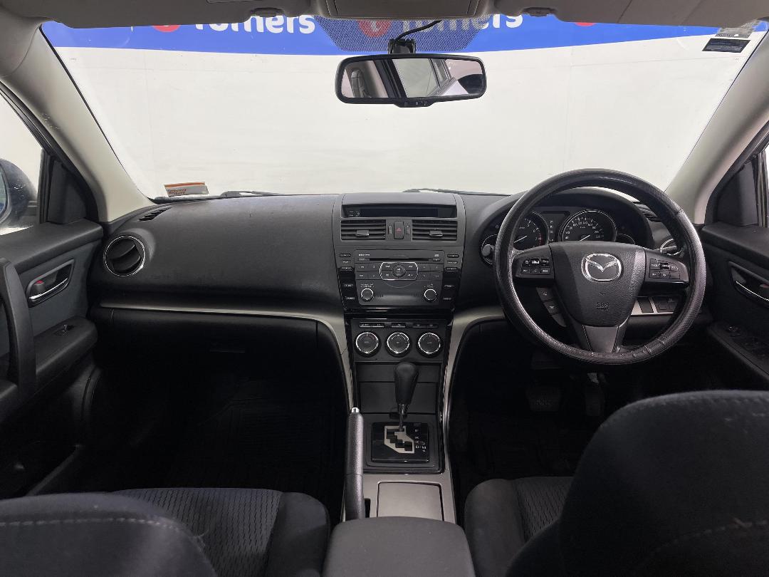 Photo '17' of Mazda Mazda6 Photo '17' of Mazda Mazda6