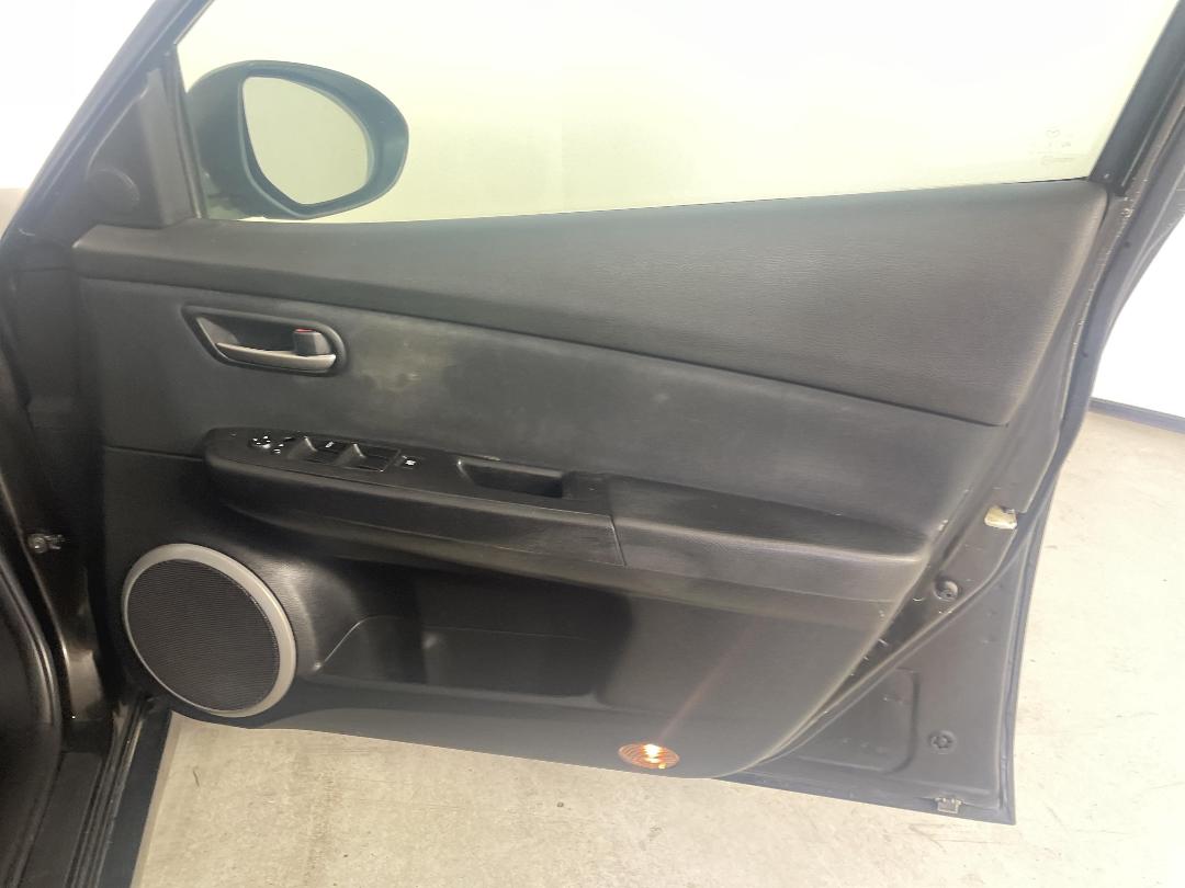 Photo '13' of Mazda Mazda6 Sport GSX