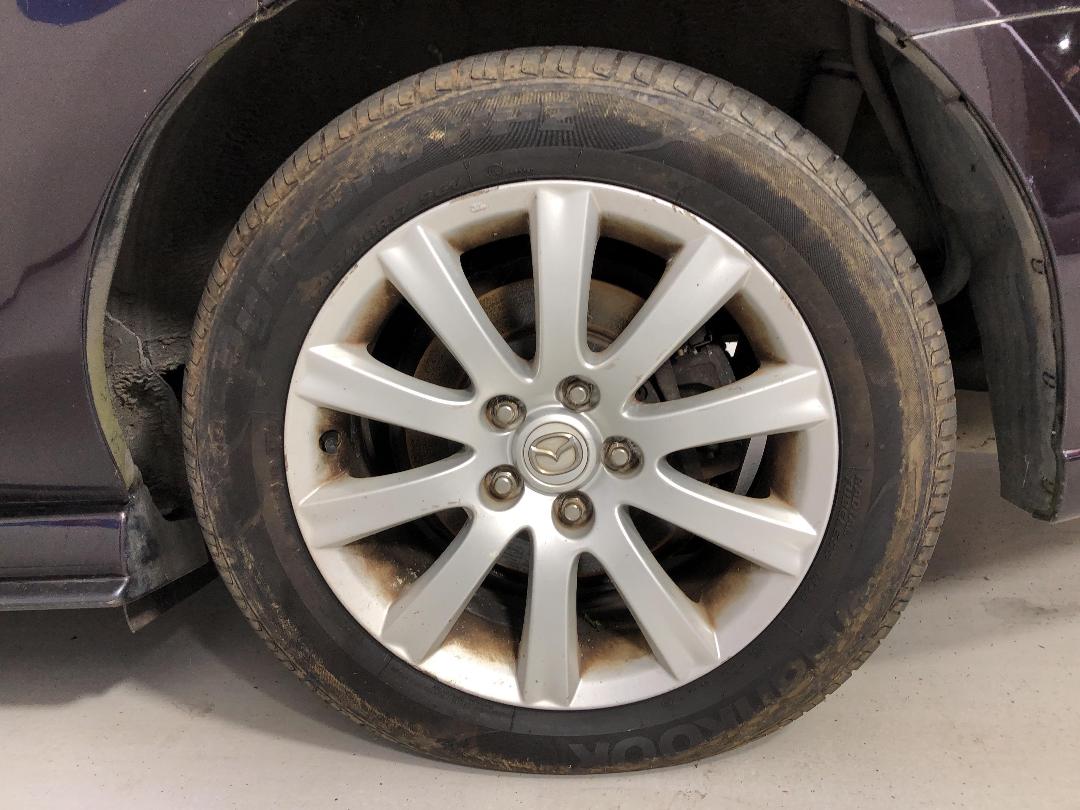 Photo '11' of Mazda MPV