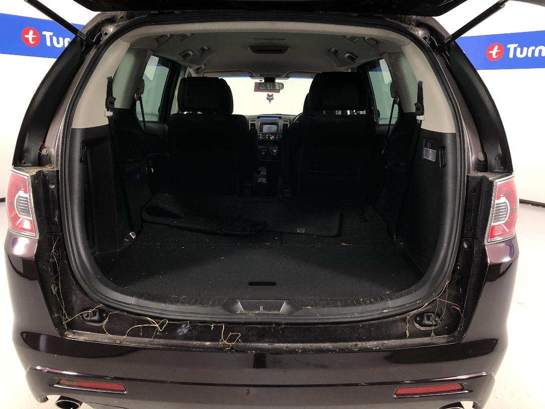 Photo '12' of Mazda MPV