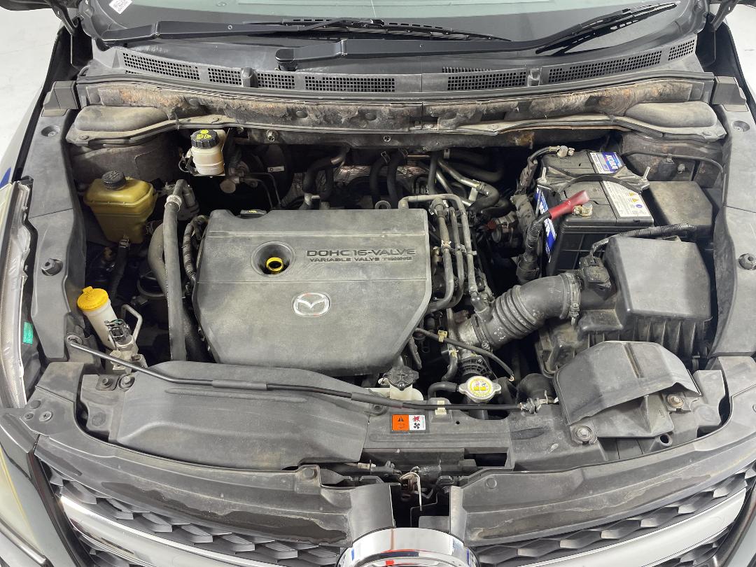 Photo '13' of Mazda MPV