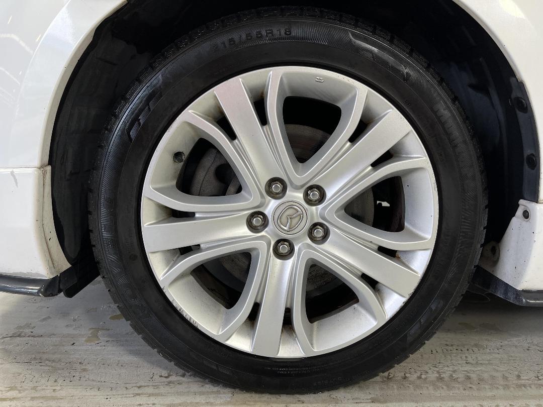 Photo '2' of Mazda MPV