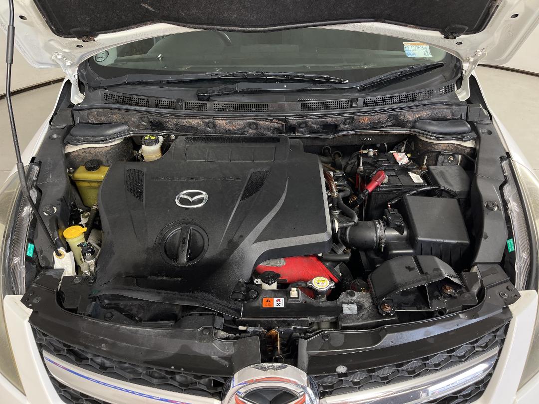 Photo '5' of Mazda MPV