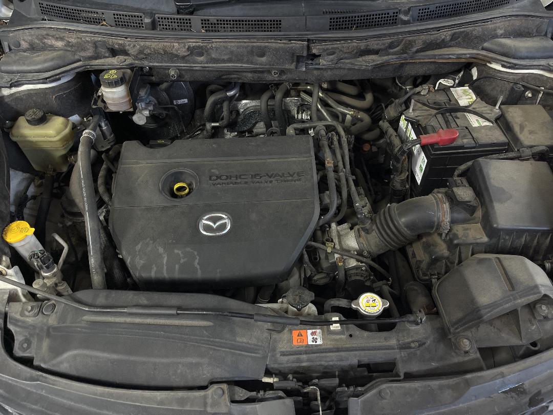 Photo '11' of Mazda MPV