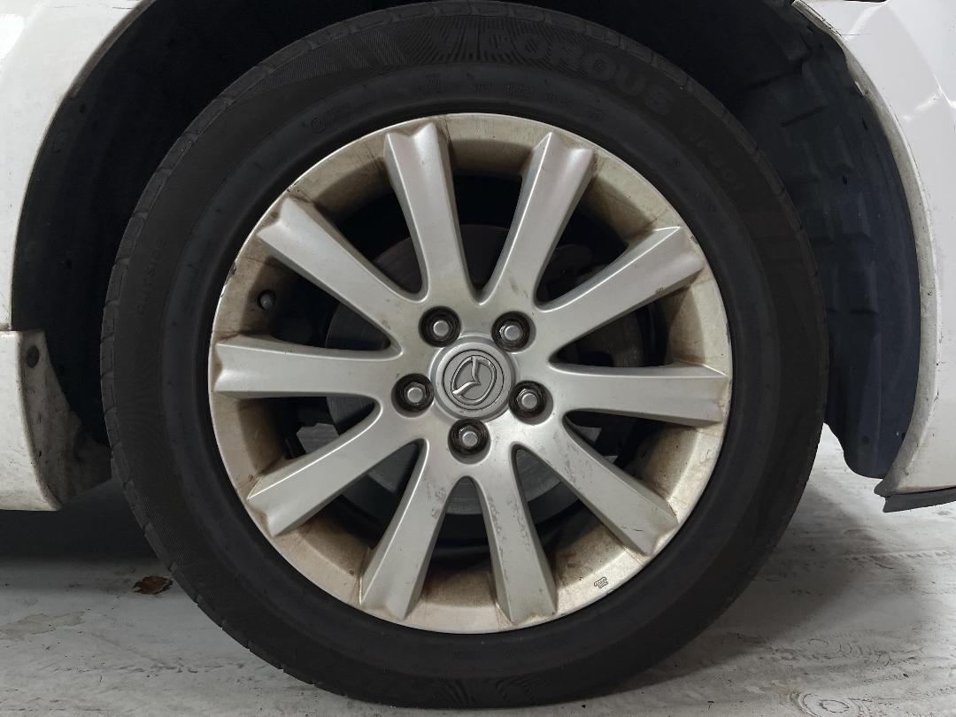 Photo '7' of Mazda MPV