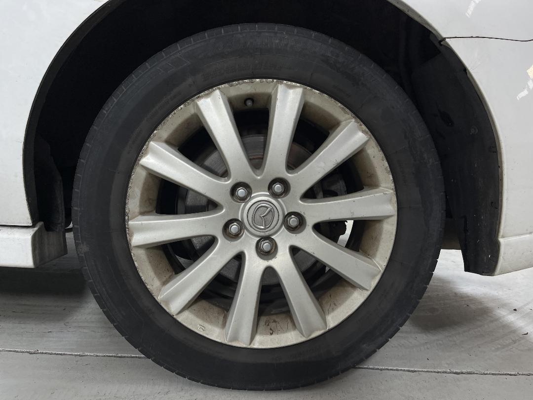 Photo '9' of Mazda MPV