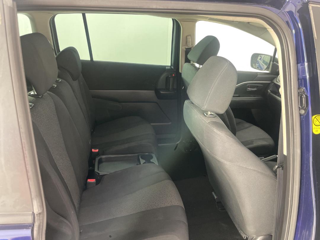 Photo '20' of Mazda Premacy Photo '20' of Mazda Premacy