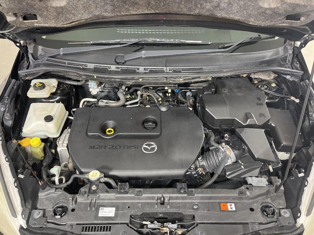 Photo '13' of Mazda Premacy